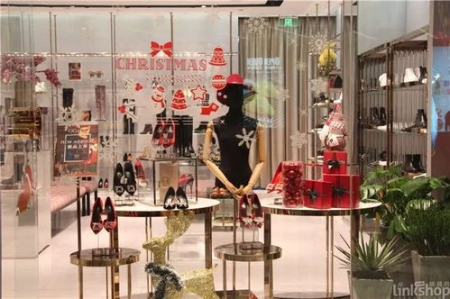 圣诞橱窗争奇斗艳，谁家“秀”场最吸睛？——盘点爱马仕、Gucci等大牌节日视觉盛宴